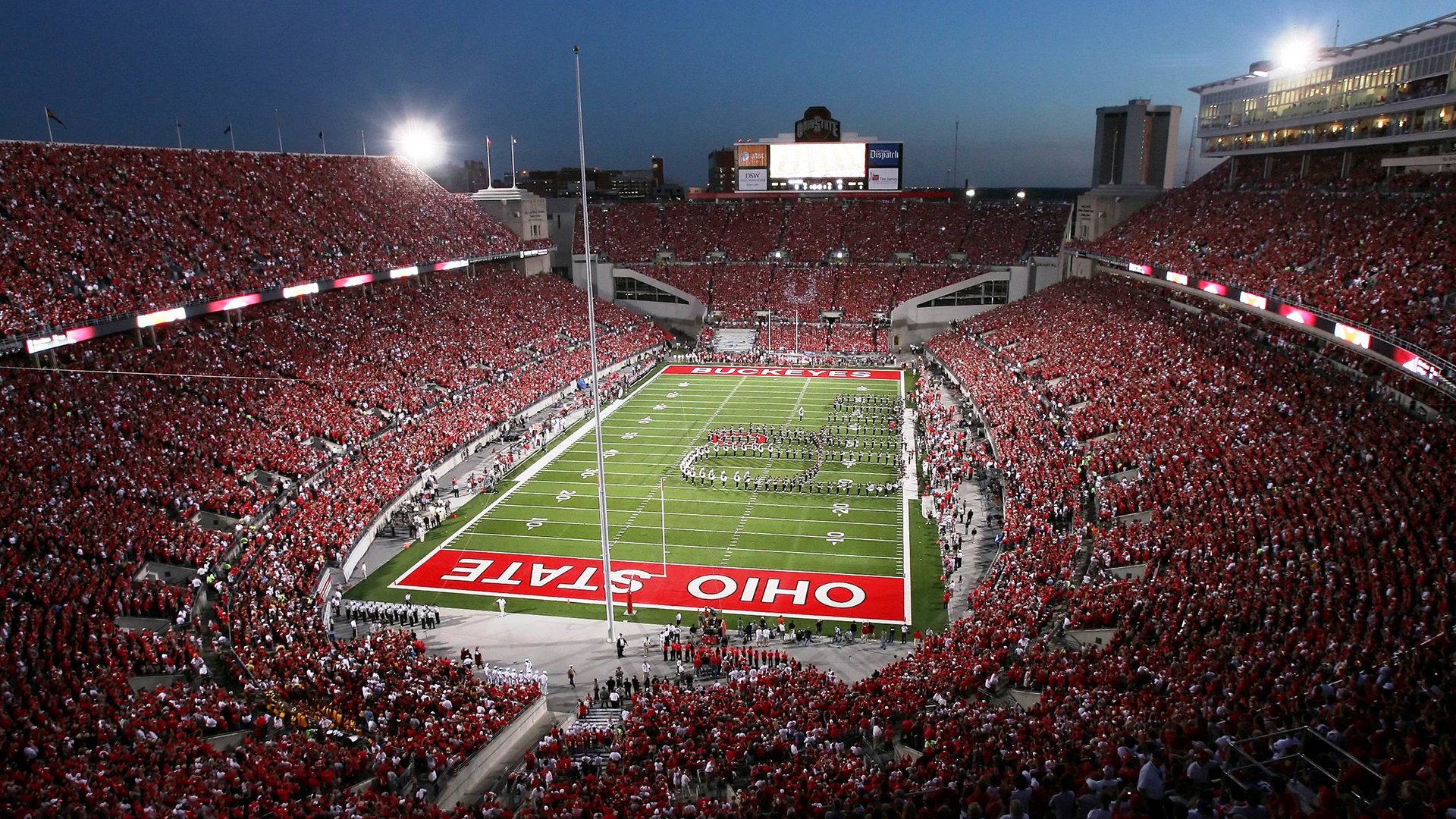 湖人队目标冲击季后赛，士气高涨，湖人队showtime